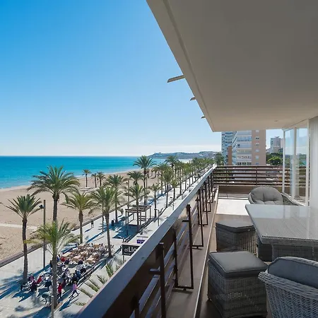 Marta Playa Alicante